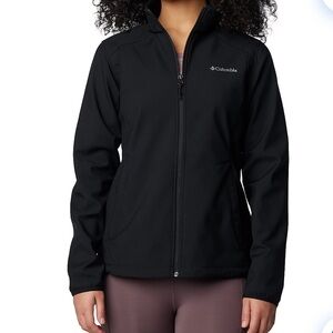 Columbia Sportswear Women's Medium Softshelf Jacket Omni Shield in Black